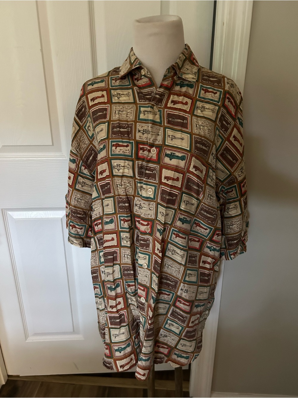 vintage 100% silk Mens airplane Button-Up Shirt lord & taylor aviator whimsical - Picture 2 of 7
